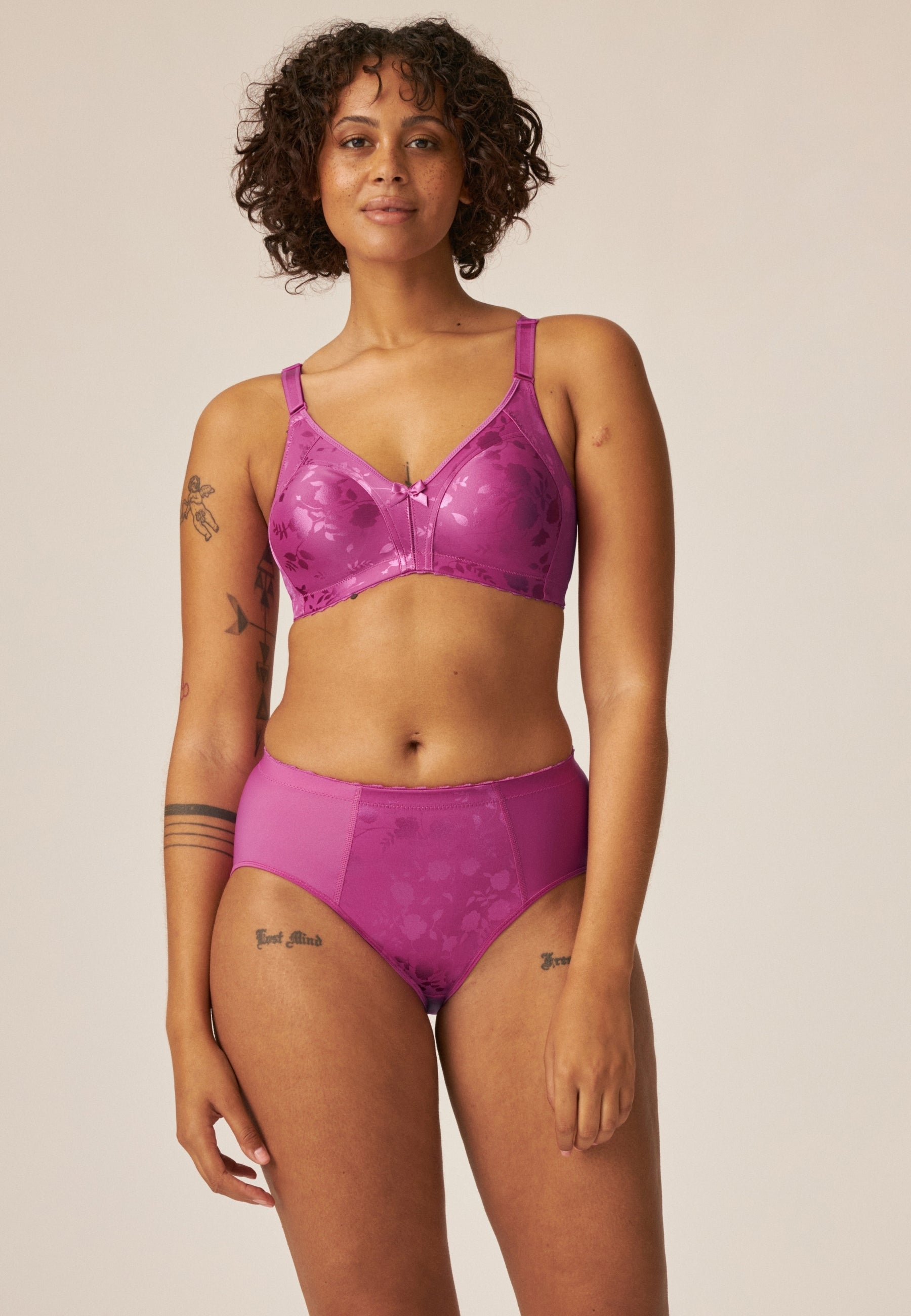 Minimizer slip met bloemenpatroon