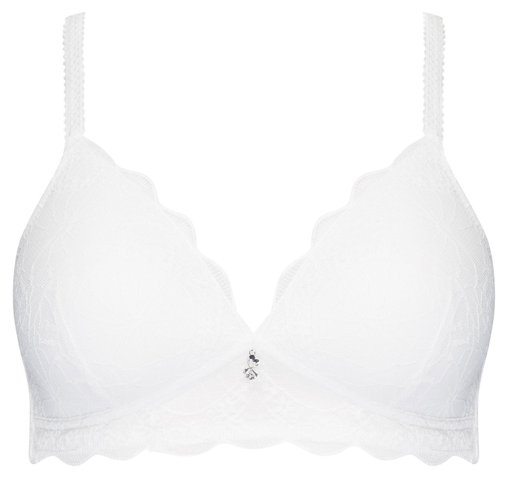 Voorzijde soft bh met kant in de kleur wit van het merk Naturana