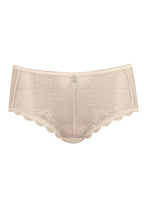 Voorzijde productafbeelding slip met kant in de kleur beige van het merk Naturana