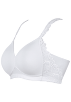 Zijde productafbeelding side smoother bh met gerecycled kant in de kleur ecru van het merk Naturana