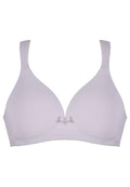 Voorzijde productafbeelding soft bh met brede bandjes in de kleur blueberry cream van het merk Naturana