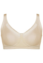 Voorzijde productafbeelding soft bh met meshrand in de kleur beige van het merk Naturana 
